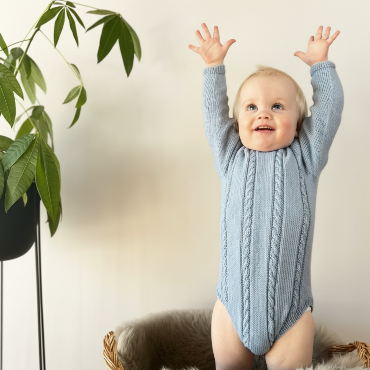 Vesleskattens flettebody - Strikkepakke - Dale Garn Soft Merino