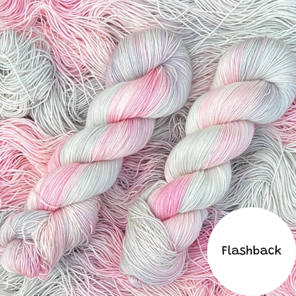 Vesleskattens flettebody - Strikkepakke - Unikt Garn