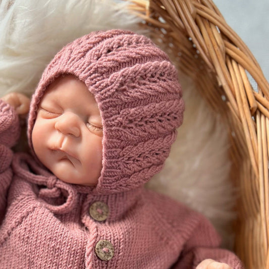 Vesleskattens eventyrkyse - Strikkepakke - Dale Garn Soft Merino