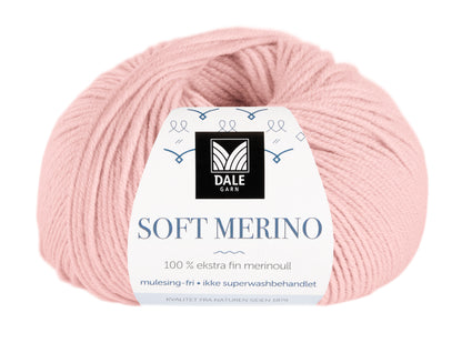 Dale Garn Soft Merino Rosa med banderol