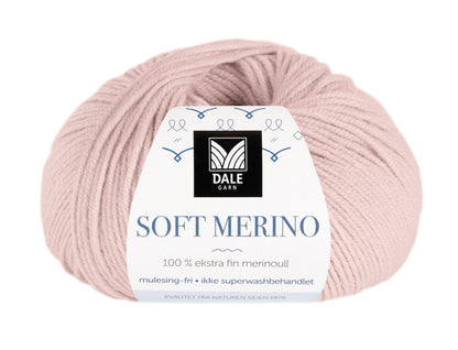 Dale Garn Soft Merino Pudderrosa med banderol