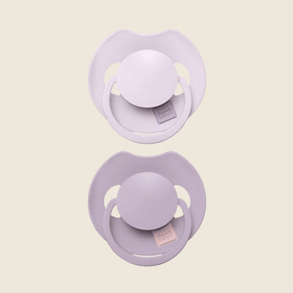 LOVI Prime Dynamisk smokk 6-18 mnd 2pk i fargene Lilac og Violet – silikonsmokk utviklet med logopeder