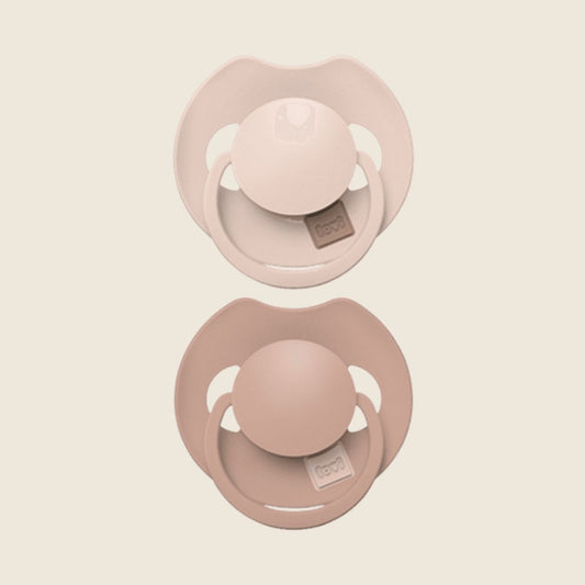 LOVI Prime Dynamisk smokk 6-18 mnd 2pk i fargene Nude og Blush – BPA-fri smokk for babyer 6-18 mnd