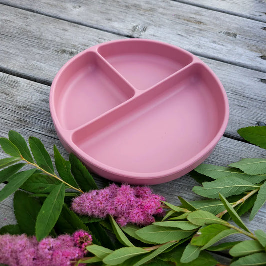 Tallerk fra Summerville Organic i silikon i fargen dusty rose, rosa