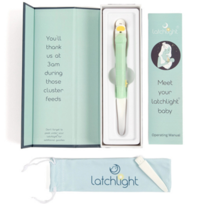 Bilde av LatchLight inni boksen