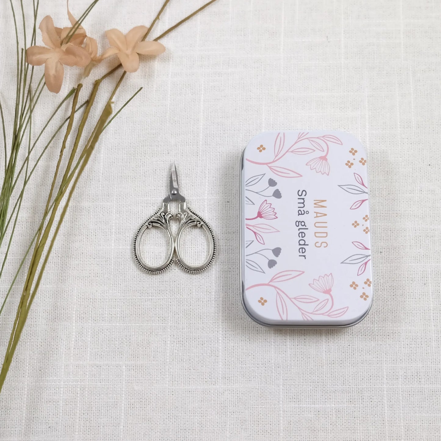 Minisaks - Vintage sølvfarget saks med boks