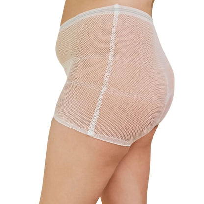 Truser til å pakke i fødebagen. Hvit truse til fødebagen. Gjenbrukbare nettingtruser og sykehustruser.