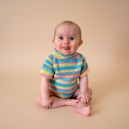 Body til baby og barn. Strikkepakke med merinoull. Strikk en body til baby. Sommerstrikk i merinoull til baby. Strikke sommerplagg til baby og småbarn.