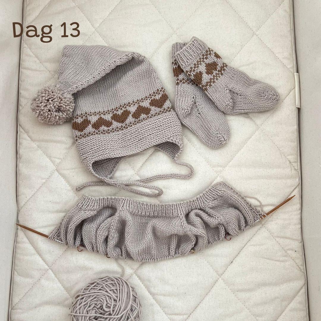 Tell ned til jul med Vesleskattens julekalender, strikkekalender, adventskalender for strikkere dag 13