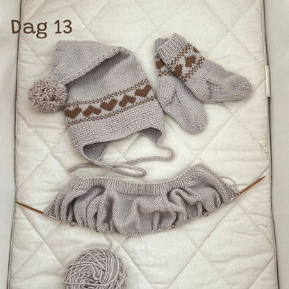 Tell ned til jul med Vesleskattens julekalender, strikkekalender, adventskalender for strikkere dag 13