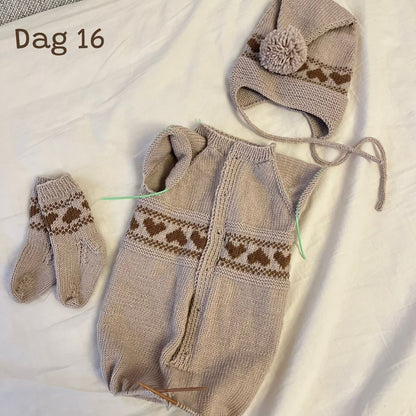 Tell ned til jul med Vesleskattens julekalender, strikkekalender, adventskalender for strikkere dag 16