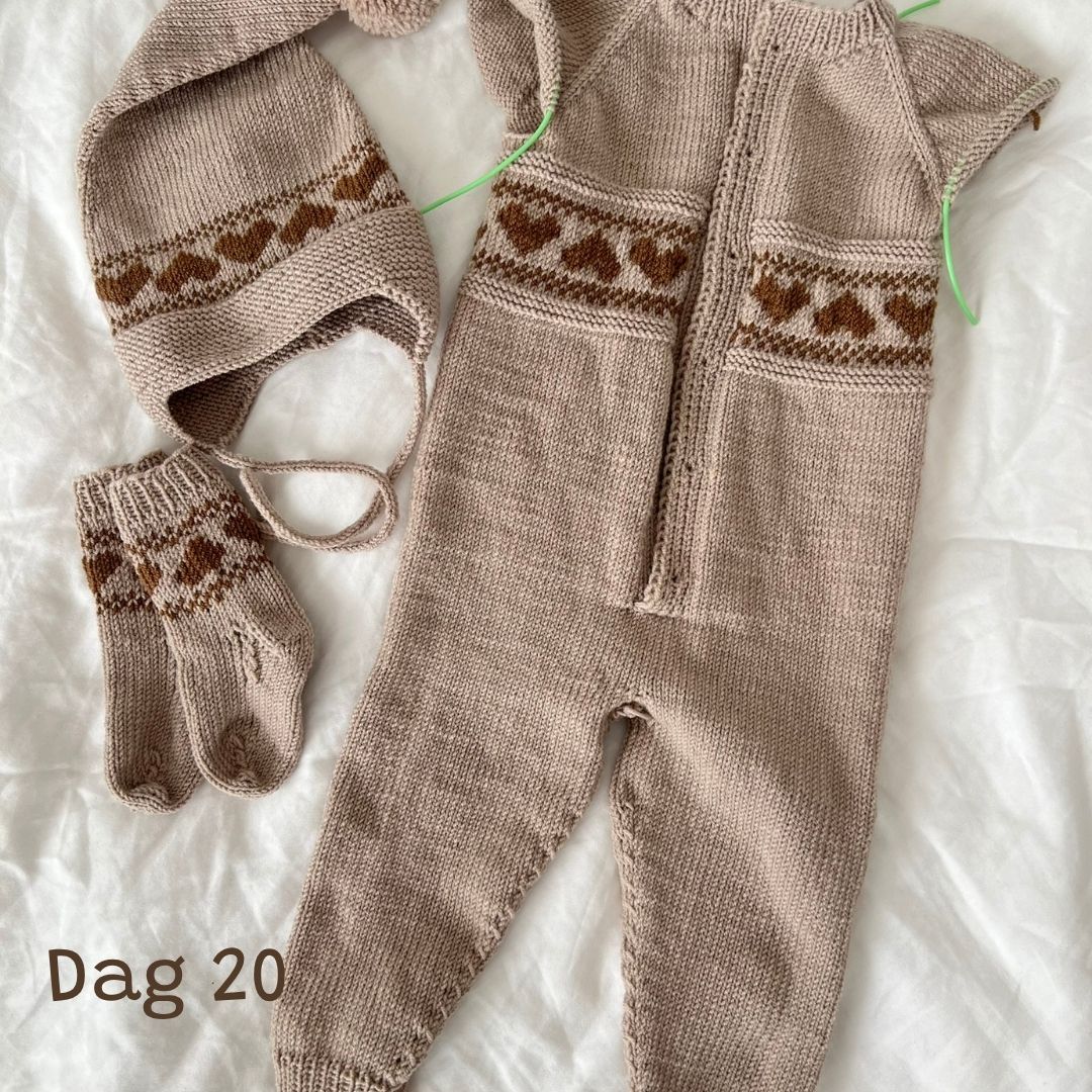 Tell ned til jul med Vesleskattens julekalender, strikkekalender, adventskalender for strikkere dag 20