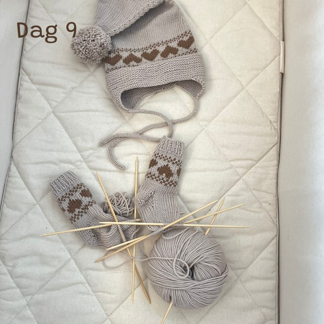 Tell ned til jul med Vesleskattens julekalender, strikkekalender, adventskalender for strikkere dag 9