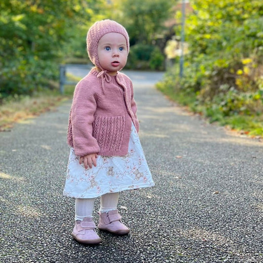 strikke sett til baby og barn 0-3 år i merinoull, kjøpe kun oppskrift som pdf eller komplett pakke med garn