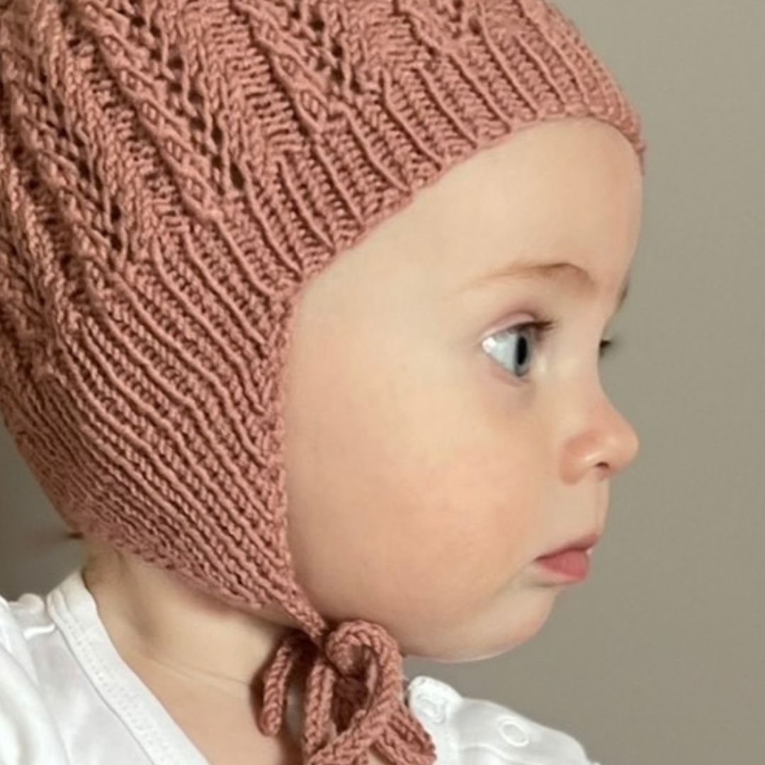 Strikk lue til baby og barn 1-3 år. Strikkeoppskrift. Digital oppskrift. Merinoull.