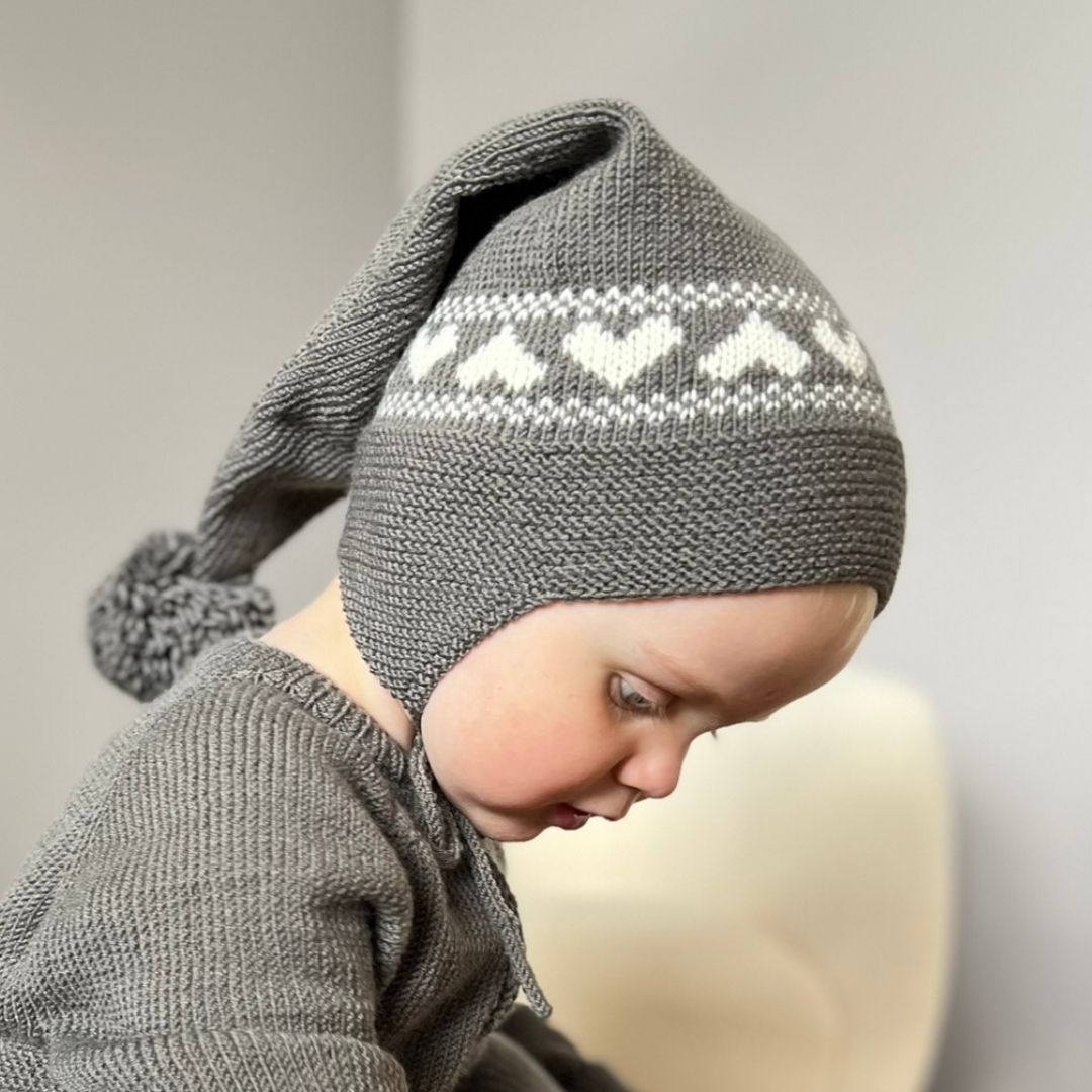 Langlue med mønster. Strikk til baby og barn. 0-4 år.