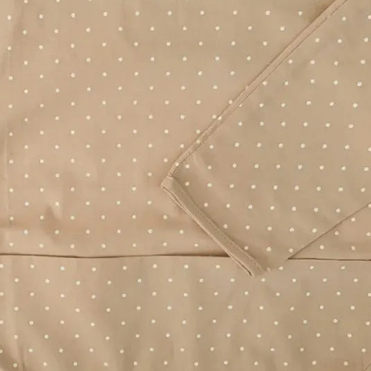 Smekke fra Summerville Organic i fargen sand. Smekke med lange armer som forhindrer søl. Smekke i økologisk bomull og vannavstøtende materiale.