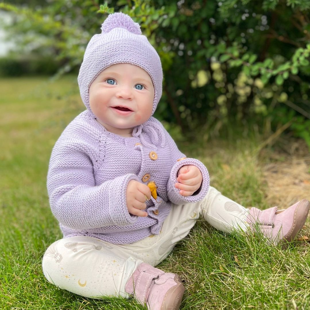 Fint sett å strikke til barnehagebarn. Strikk til jente. Strikk til gutt. Unisex strikkeoppskrift baby/barn.