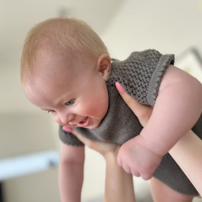 Sommerbody på baby – babystrikk sommerstrikk, digital strikkeoppskrift 0-2,5 år